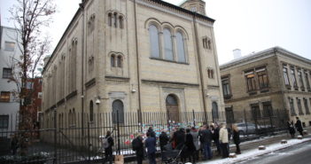 Three men sentenced for arson attack on synagogue in Sweden