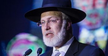 Three more arrested for savage attack on Argentinian chief rabbi