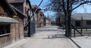 Thousands of virtual Holocaust Memorial Plaques to be projected onto Birkenau Gates Monday evening as Yom Hashoah starts