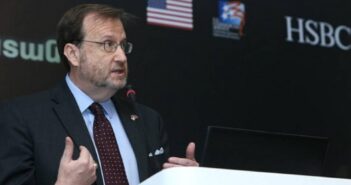 Acting US ambassador to UN: PLO mission to be reopened