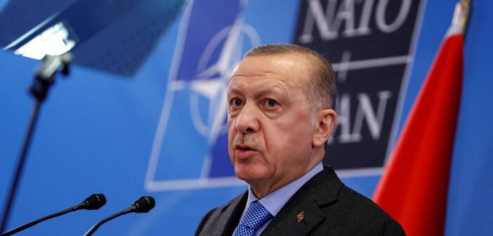 Turkey lifts its veto to Sweden and Finland’s NATO membership