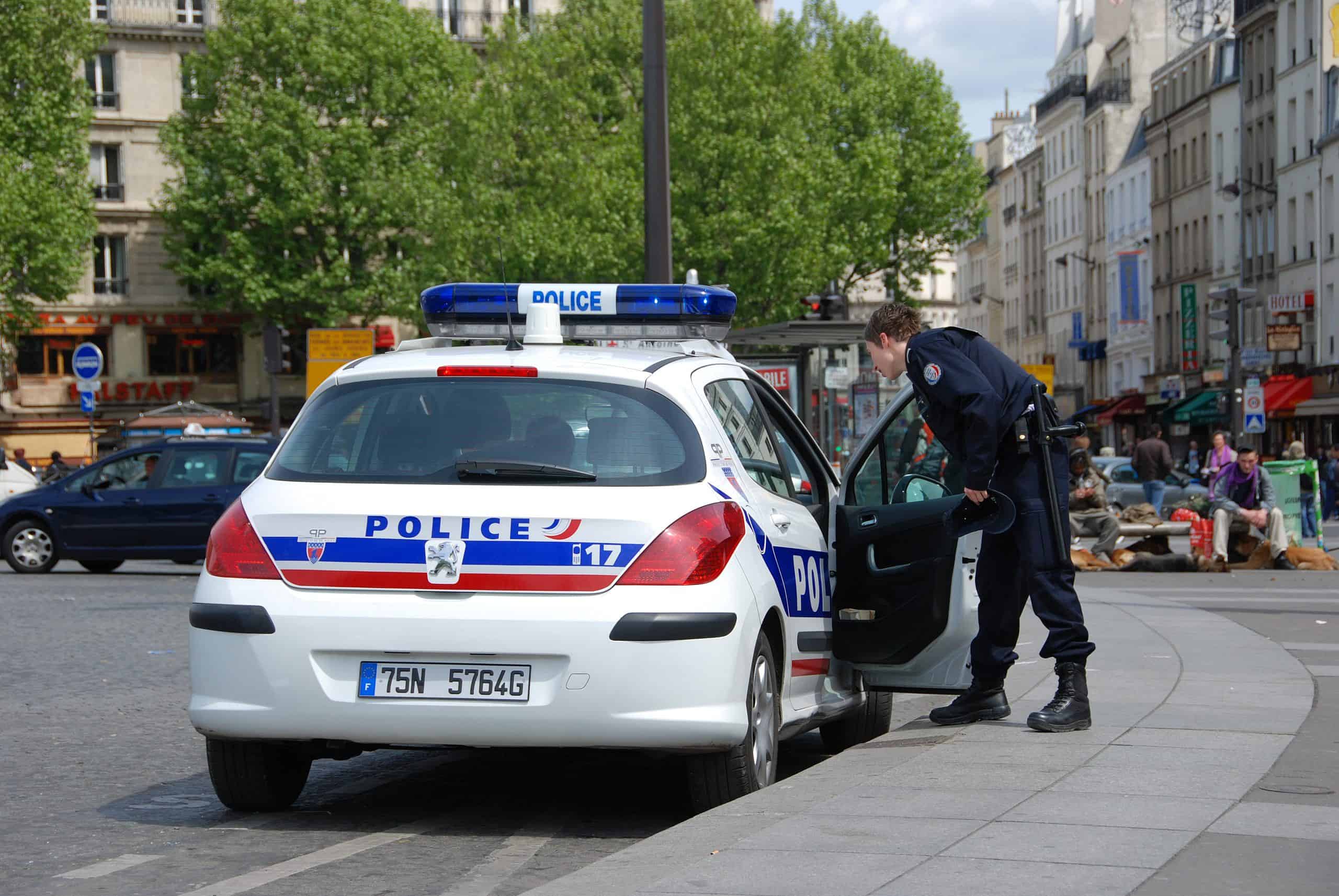 Paris Jewish Schools Evacuated Due To Bomb Threat - EJP