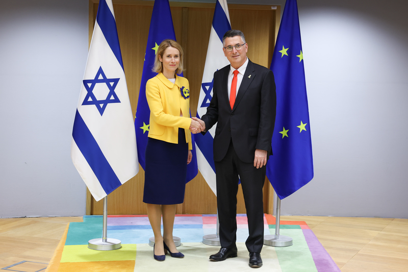 Israeli FM Sa’ar cuts all contacts with Kaja Kallas until she retracts her...