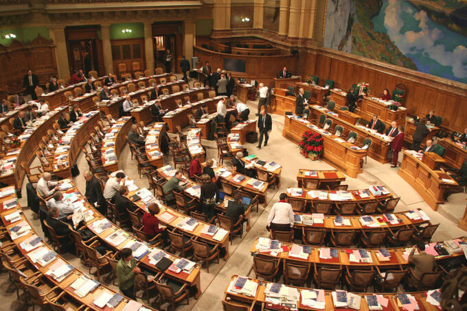 Swiss parliament votes against recognizing Palestinian state