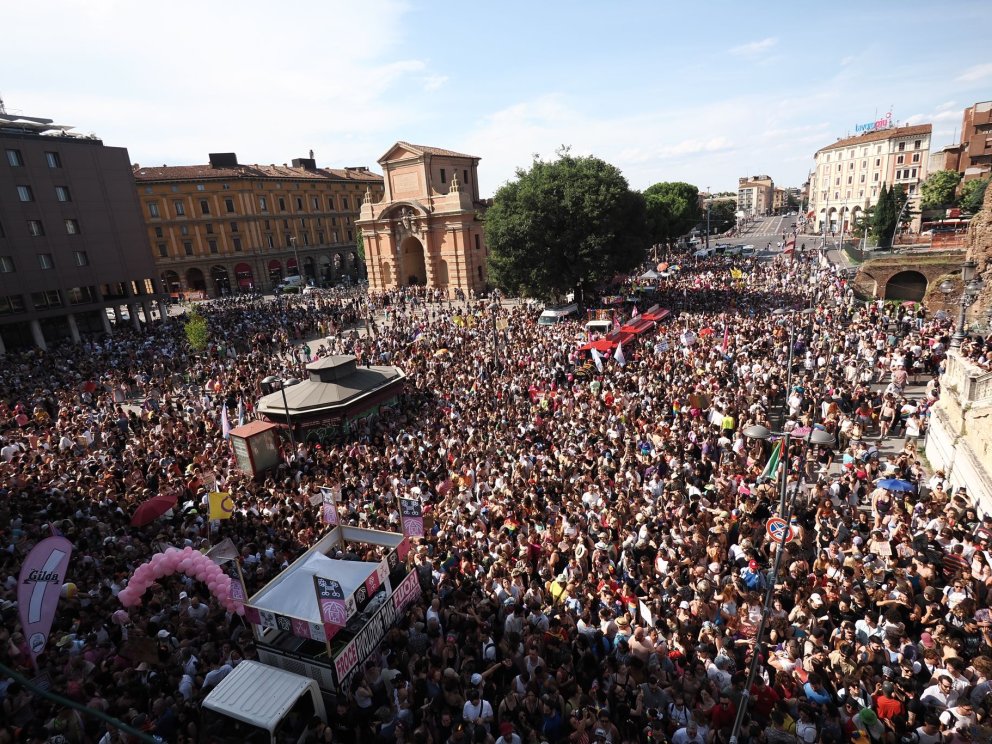 Israeli envoy condemns harassment at Bologna Pride