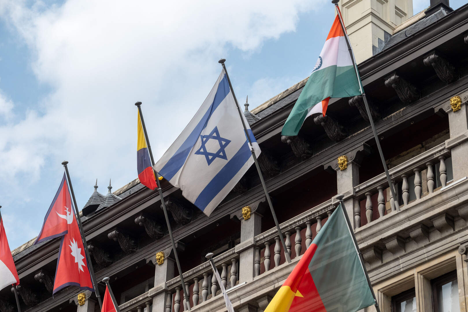 Israeli flag to remain flying at Antwerp’s City Hall